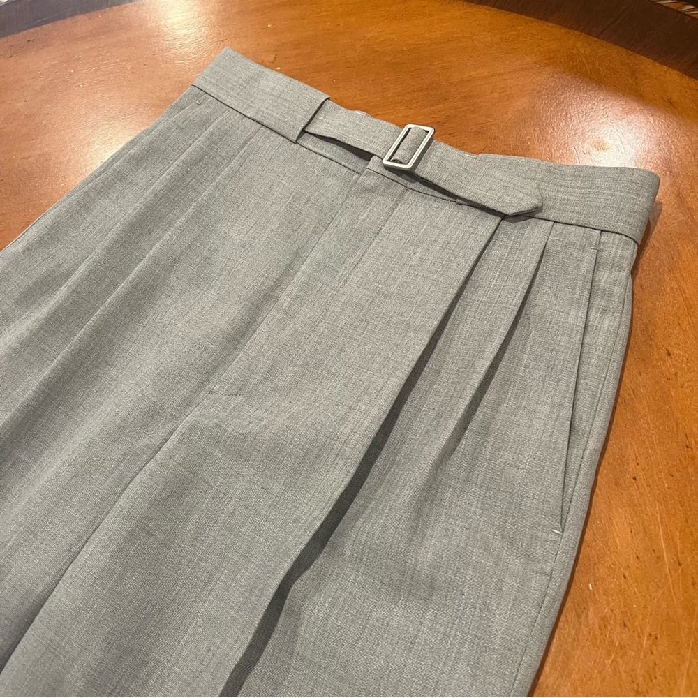 New CHICJOC Women’s Marzotto Wool Pleated Trousers Belted Size 36 Gray Luxury - Picture 4 of 16